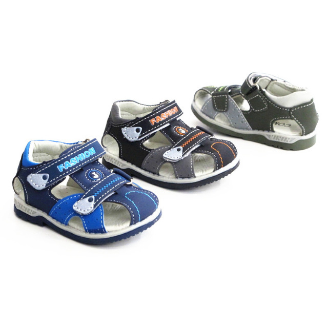 Jungen Sandalen Slipper