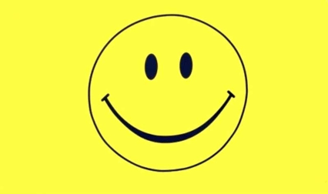 Flagge SMILEY gelb 90 x 150 cm mit 2 Messingösen  Flagge Fahne Smiley Lachen Lächelndes Gesicht Mottoflagge Hissflagge