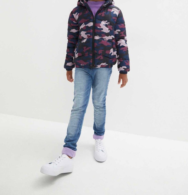 4.50 € pro Stück, Stock Daunenjacke für Mädchen, Gemischte Paletten, Mischpaletten, Kleiderreste, Palettenware, Bekleidung