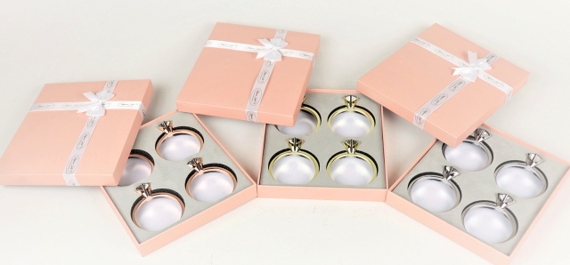 4er Set Serviettenring Diamant mit Box Silber