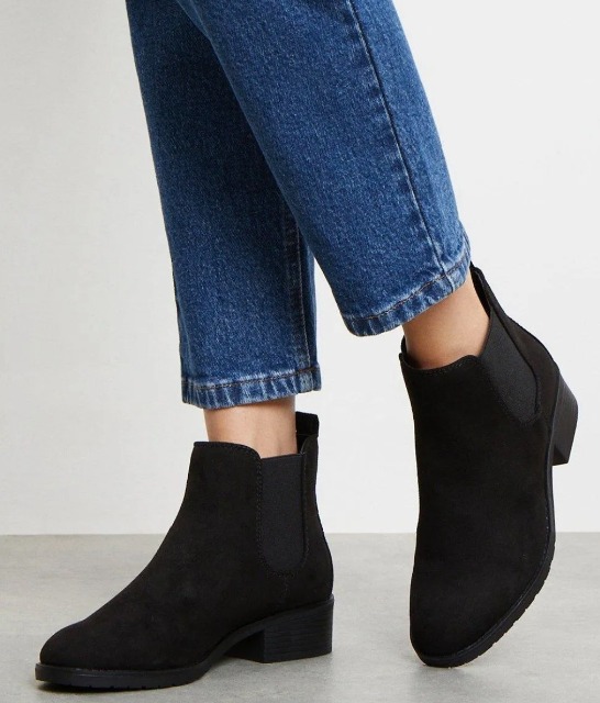 Vier Paletten Damen-Winterstiefel 620  Neu Dorothy Perkins