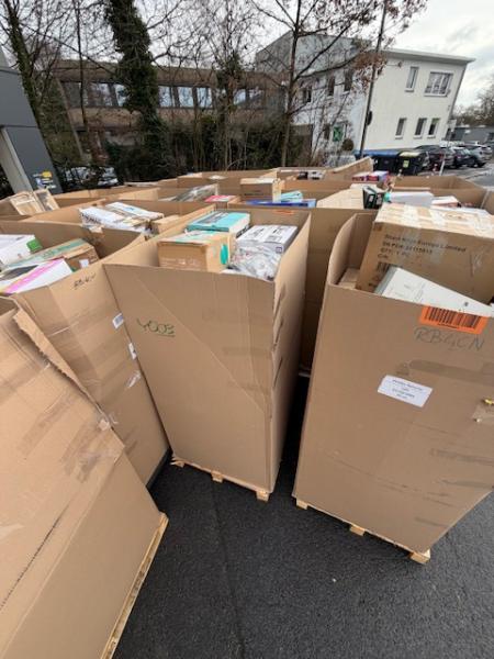 AMAZON WAREHOUSE MARKENWARE MISCHPALETTEN MIXPALETTEN ELEKTRO HAUSHALT  RETOUR WARE RESTPOSTEN 