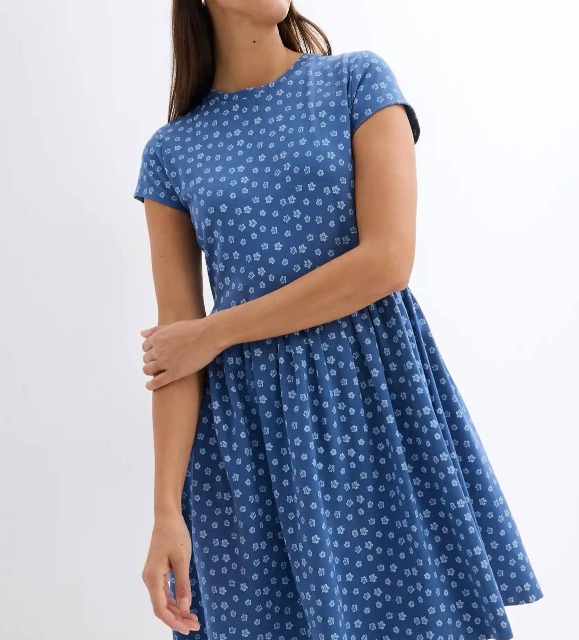 2,80€ Damenkleider Kategorie A Größen 36 40 44 48 52 Sommer Herbst Frühjahr ab 20 Stück reale Fotos Lager Deutschland Versand weltweit