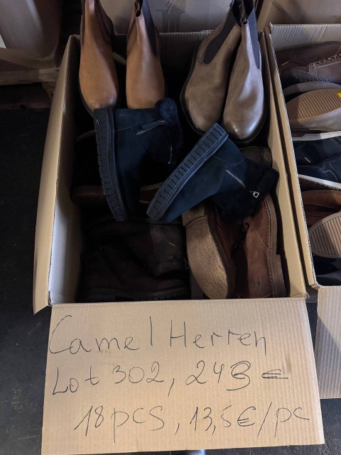 ab 13,50 € CAMEL ACTIVE Herren-Schuhe Mix, Lot 302, Kategorie A, neue Samples, Größen 41–42, Echtleder, Lagerware in Deutschland